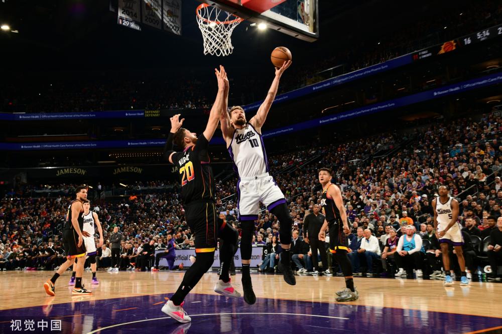 就像在一条 就像在一条