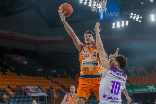 平发挥多年 平发挥多年